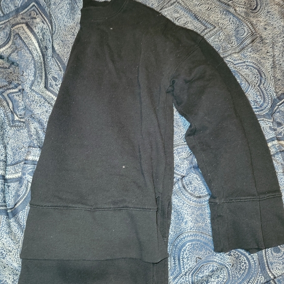 Medium Long Sleeved Black Shirt - Picture 1 of 1